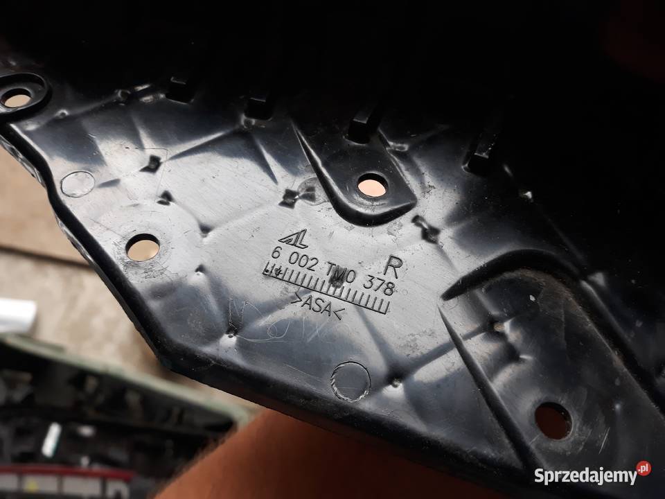 JEEP COMPASS II ŚLIZG ZDERZAKA PRAWY PRZÓD Międzychód