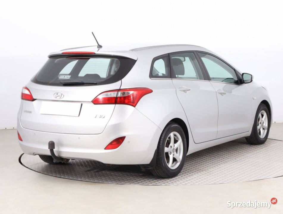 Hyundai i30 16 CRDi wielofunkcyjna kierownica Piaseczno