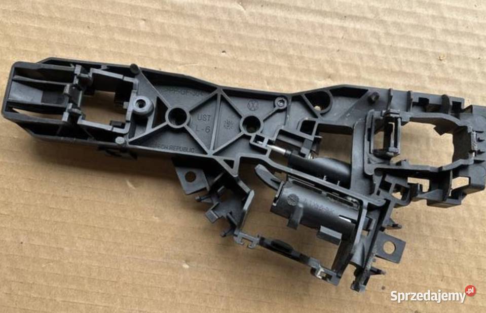 CUPRA LEON UCHWYT MOCOWANIE KLAMKI LEWY PRZOD wielkopolskie