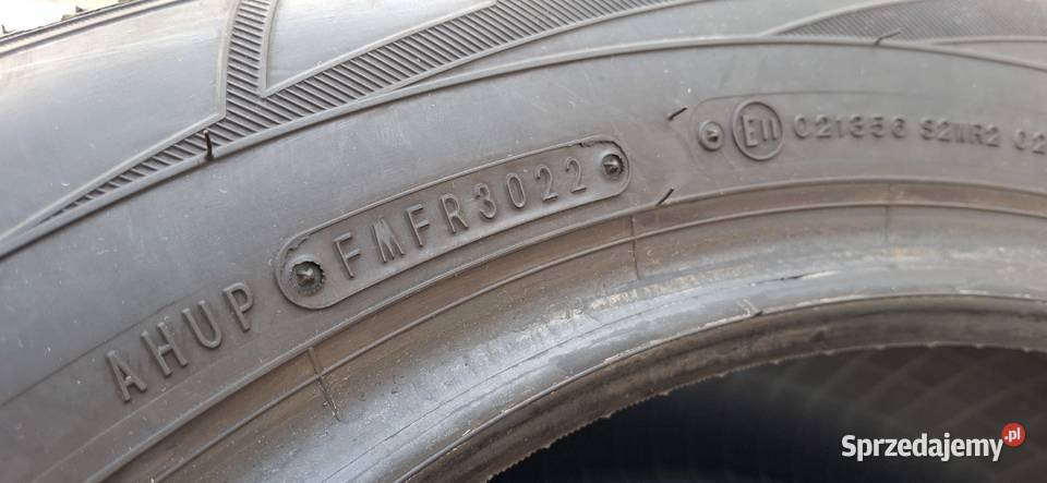 OPONY ZIMOWE FALKEN EUROWINTER HS01 22555R17 55 Bieleń