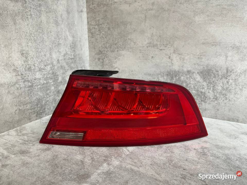 AUDI A7 S7 lampa tył tylna prawa prawy w błotnik Wijewo