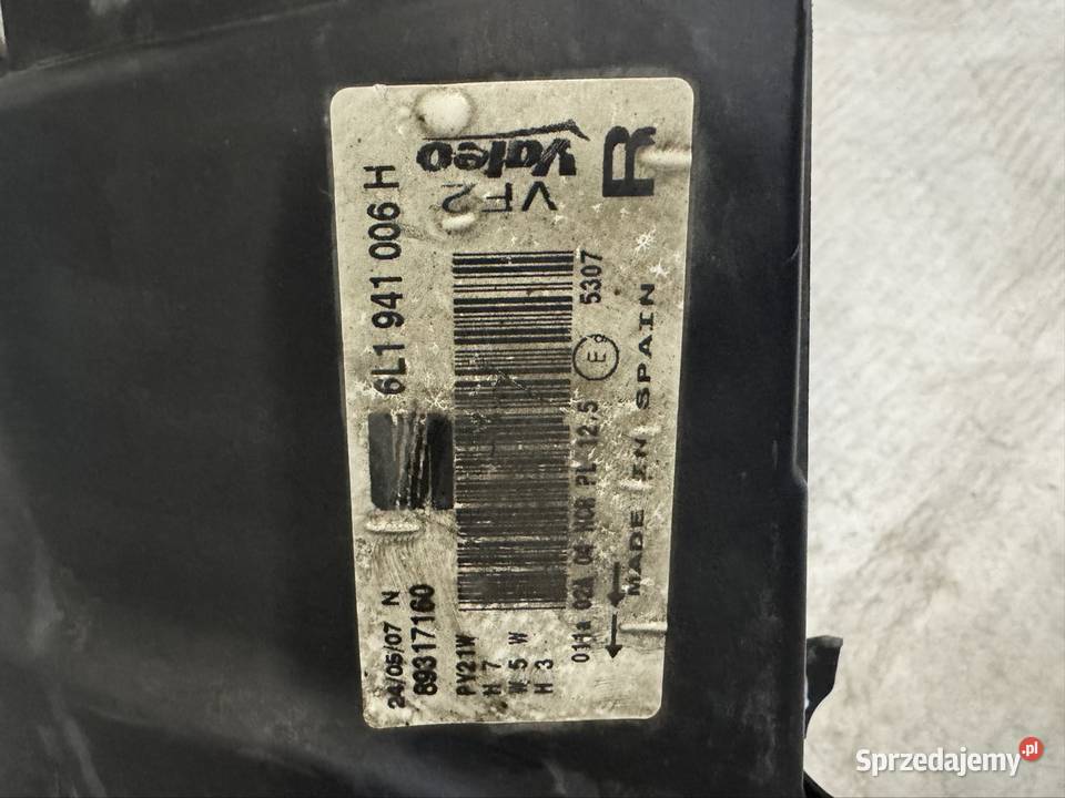 Lampa prawy przód Seat Ibiza III 0208 Jasienica