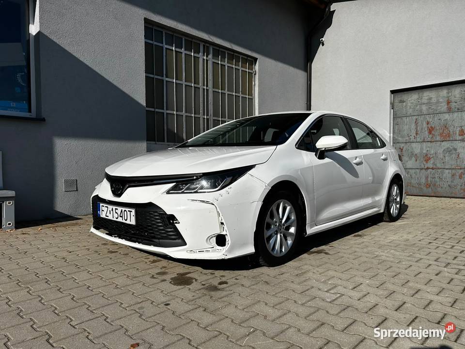 Toyota Corolla 15 Comfort Nowy Świętów