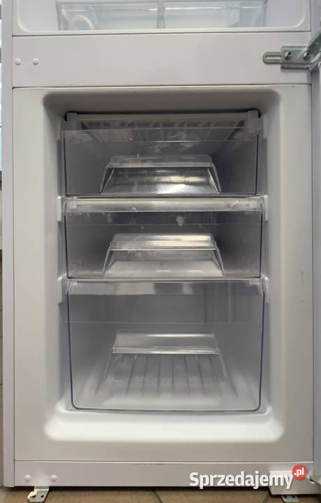 Outlet Agd Chłodziarko zamrażarka Inventum Warszawa