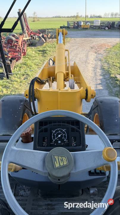 JCB 408 Wielka Klonia