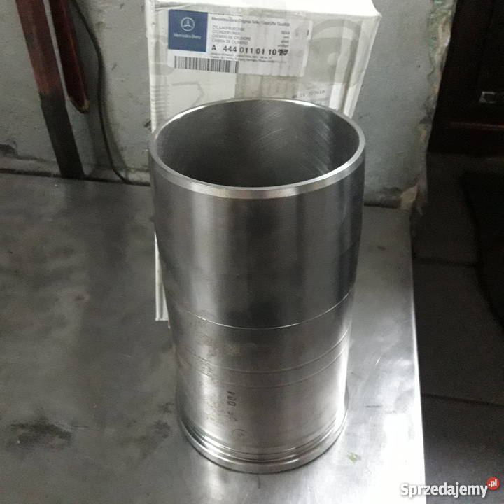 Tuleja cylindra Mercedes V6 V8 4440110110 ciężarowe Częstochowa