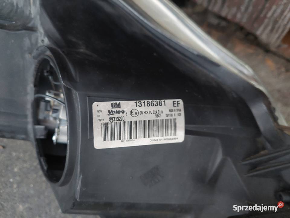 Lampy Przód Opel Corsa D Lewa I Prawa Komplet Sucha Beskidzka sprzedam