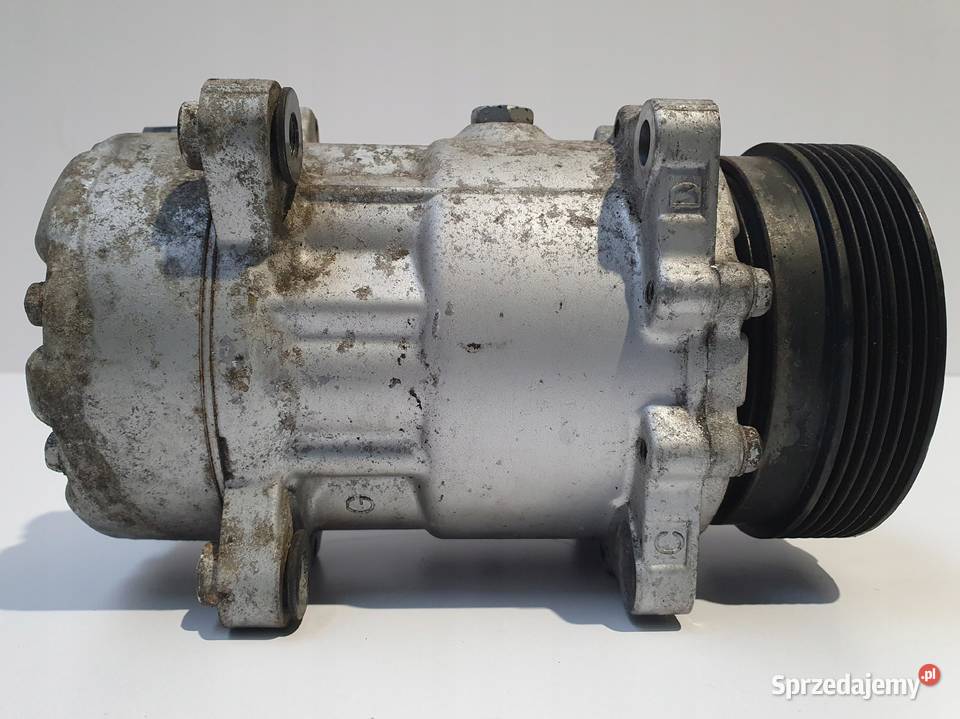 SPRĘŻARKA KLIMATYZACJI Skoda Octavia I 18 T osobowe sprzedam