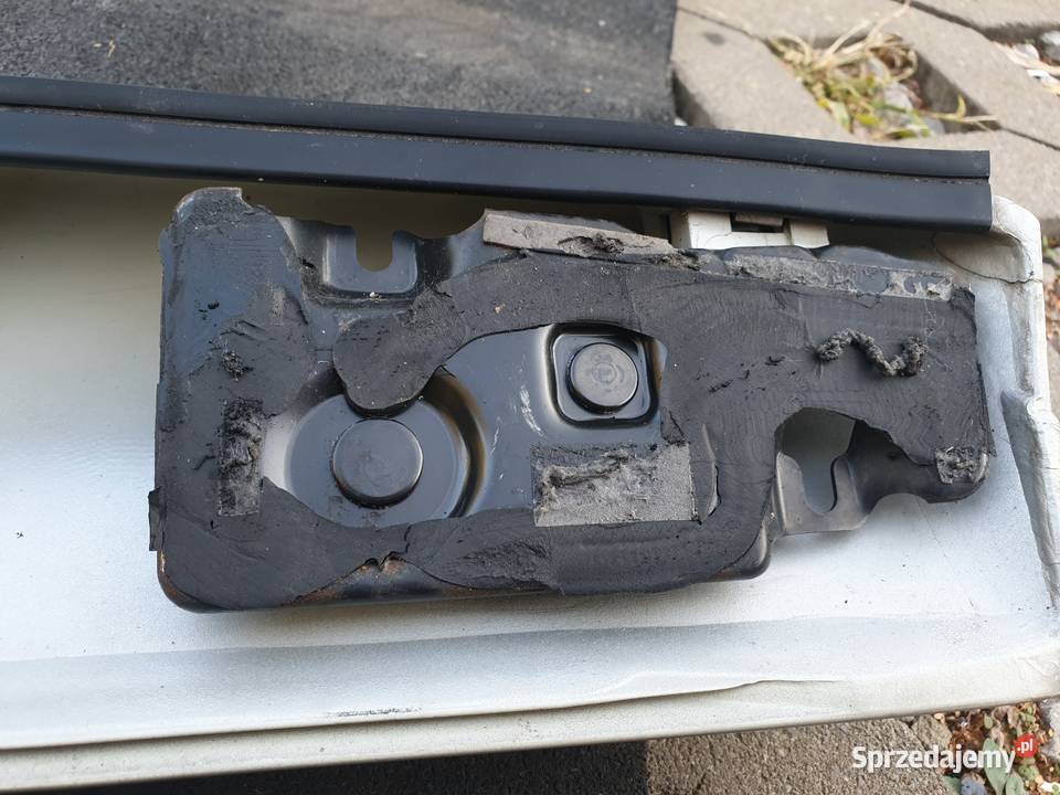 Subaru Impreza GF GT lotka tylnej szyby spoiler osobowe Spoilery Wolanów