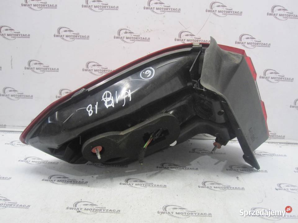 MERCEDES E IV W212 12r lampa prawa tył LED