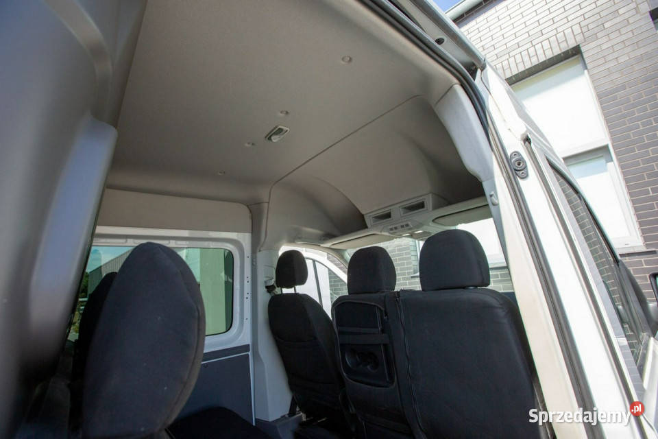 Volkswagen Crafter 7OSÓB Brygadówka wersja Jarocin