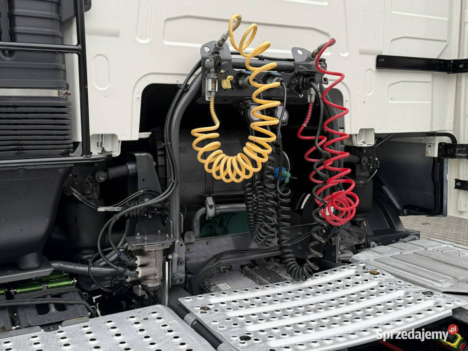 Volvo FH 500 E6 Standard Globetrotter XL 2019r Rok produkcji 2019 Samochody ciężarowe Widełki