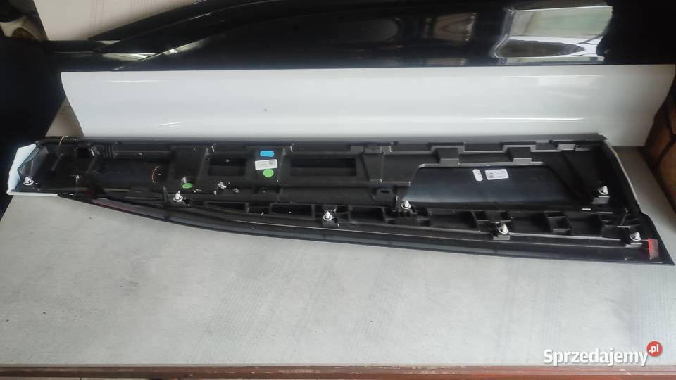 AUDI Q6 ETRON 85H NOWA LISTWA NAKŁADKA NA DRZWI Listwy i nakładki Włoszczowa