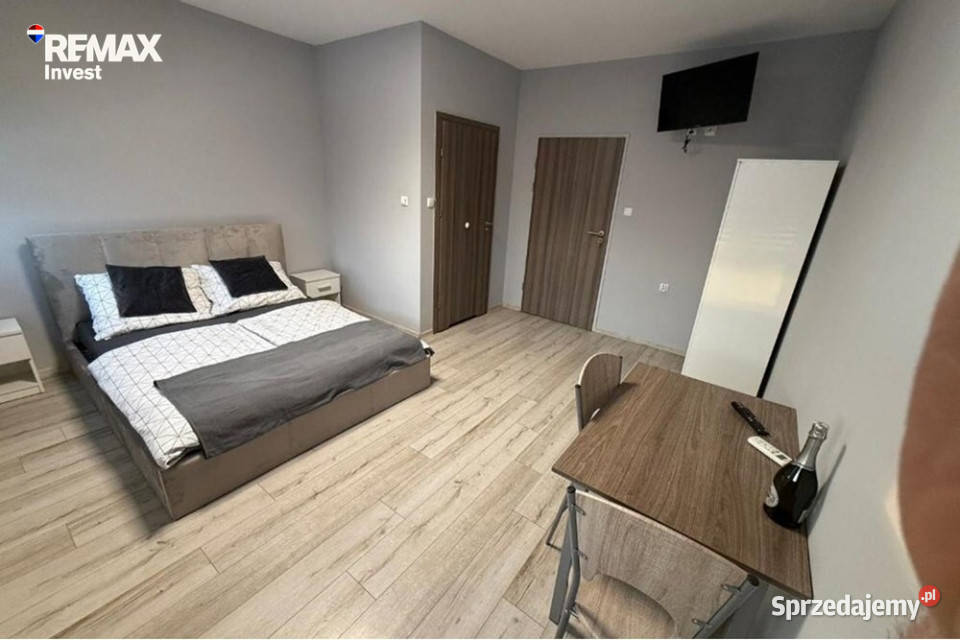 Budynek komercyjny działający hotel pracowniczy Siemianowice Śląskie
