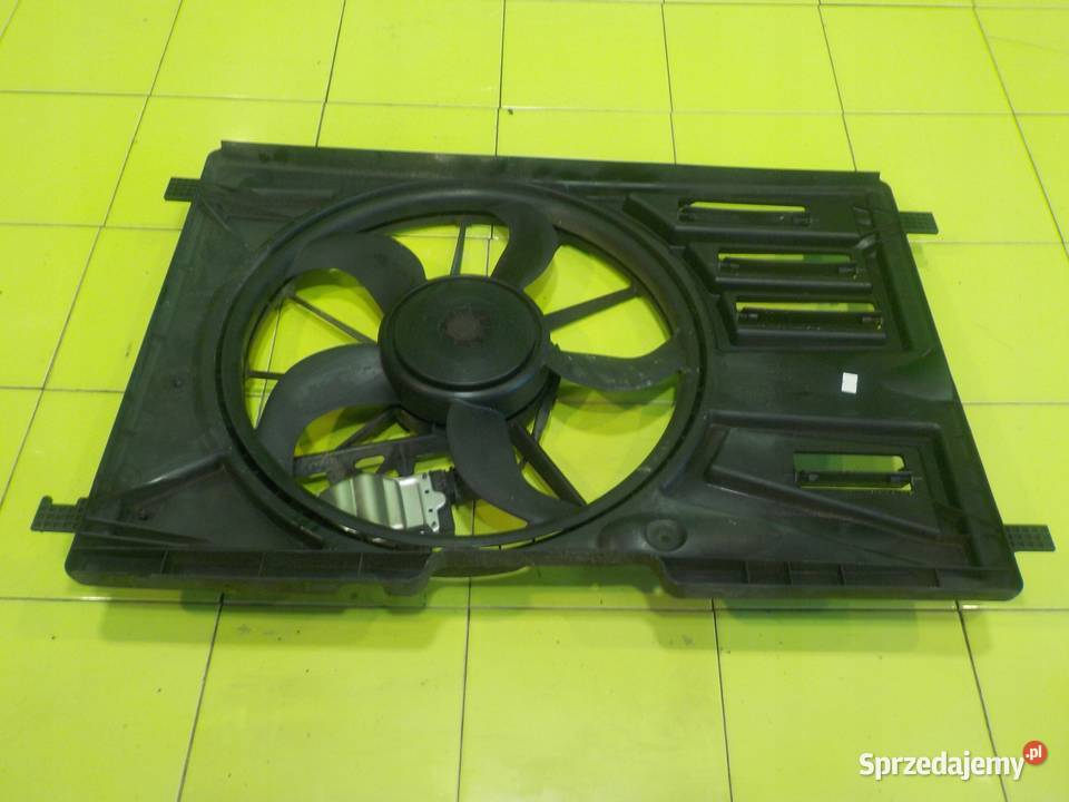 FOCUS MK3 16 B 12r wentylator chlodnicy