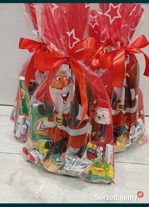 Paczki na Mikołaja na Święta że slodyczami i