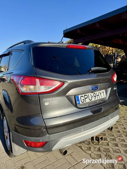 Ford Escape z mocnym silnikiem sprzedam