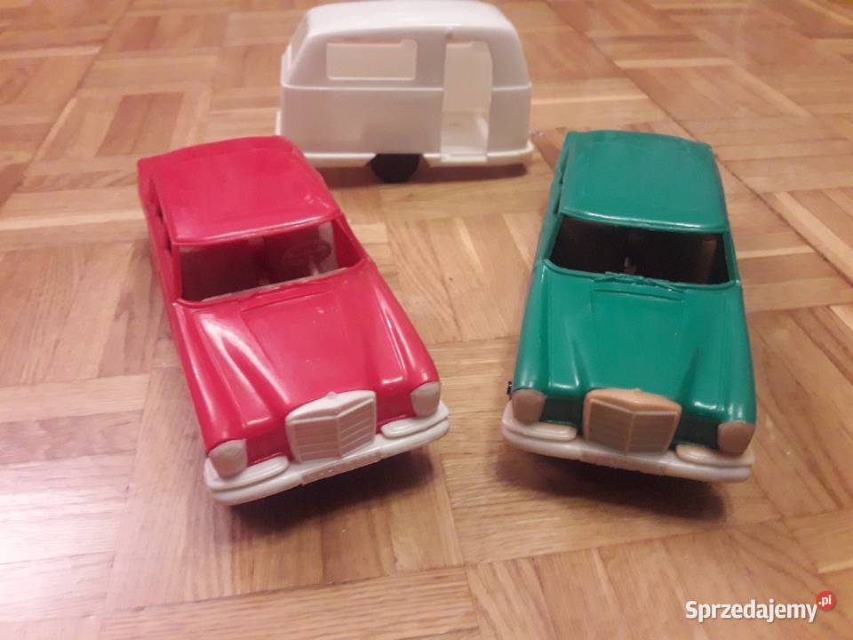 Mercedes W111 z przyczepą Legendy PRL Kultowe Modelarstwo Piotrków Trybunalski