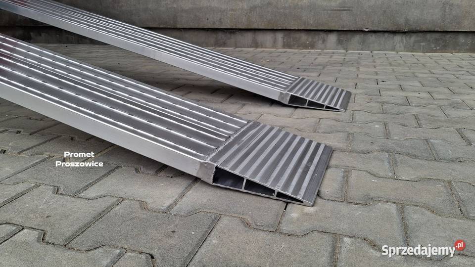 2 Najazdy Aluminiowe Panelowe 32 Frezowane Proszowice