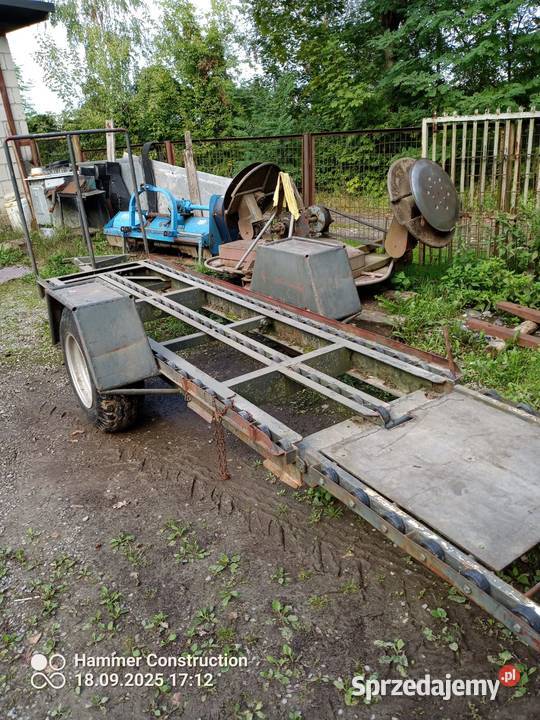 Przyczepa sadownicza na 3 skrzyniopalety Przyczepy rolnicze Gierlachów sprzedam