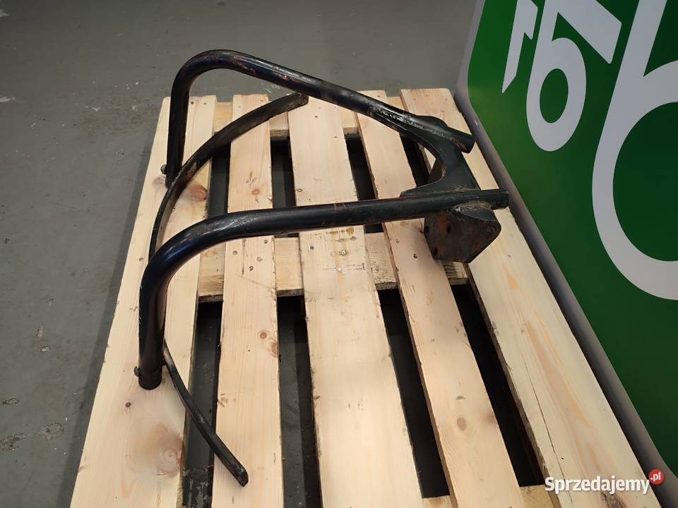 Stelaż błotnika MASSEY FERGUSON 9407 Wilkowo