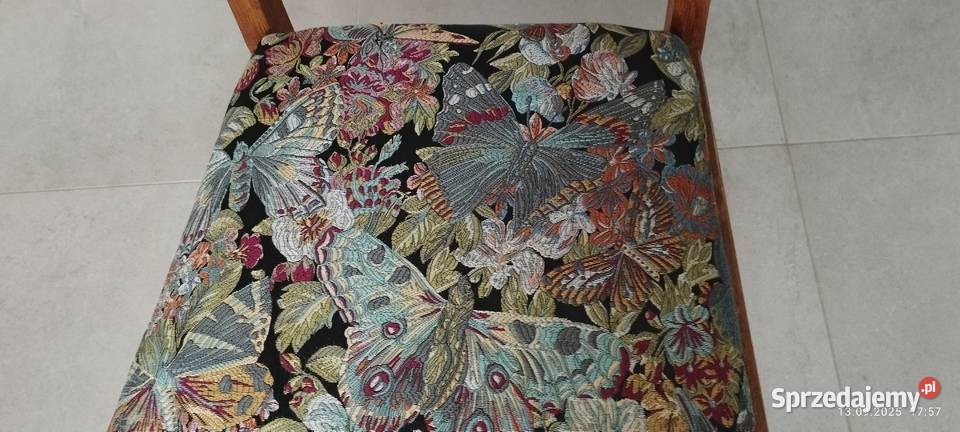 Drewniane krzesła 6 sztuk 107cm