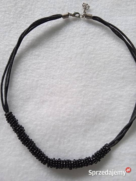 NASZYJNIK OBRÓŻKA Z CZARNYCH KORALIKÓW Naszyjniki wielkopolskie Piła