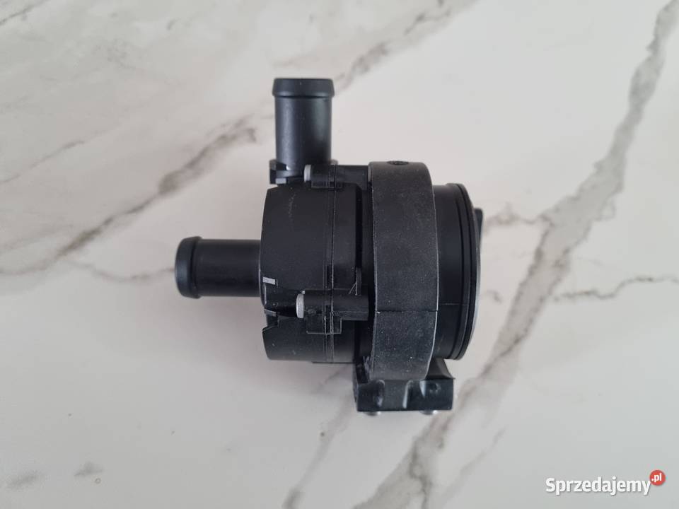 Nowa pompa wody Trafic Master Vivaro Movano