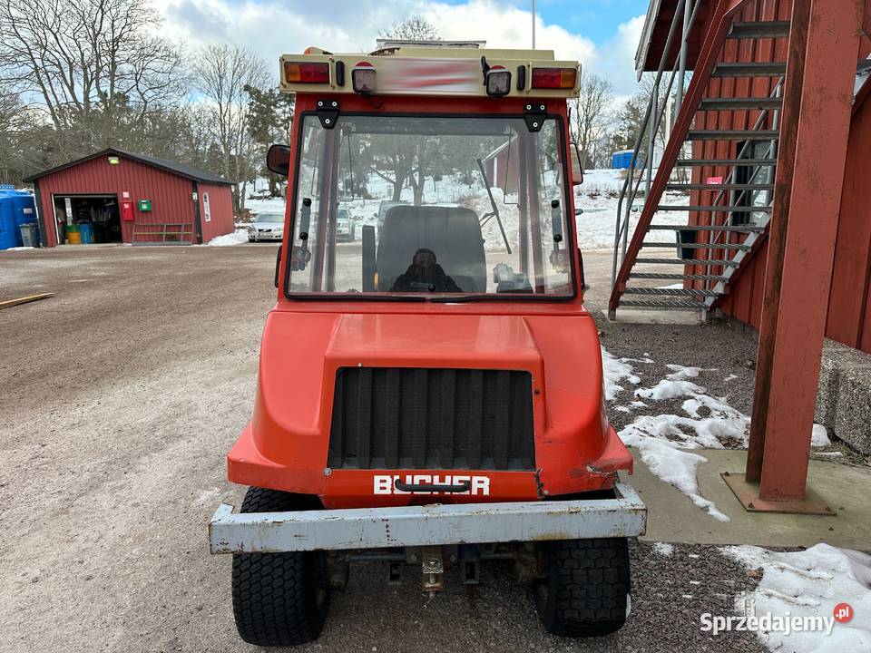 Ciągnik górski 4x4 nośnik narzędzi traktor Piwniczna-Zdrój