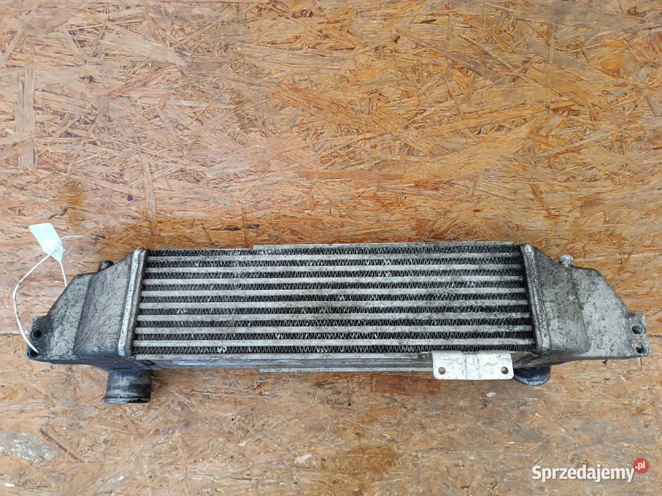 CHŁODNICA INTERCOOLER KIA SORENTO I 25 CRDI osobowe Lampy przednie Nowy Tomyśl sprzedam