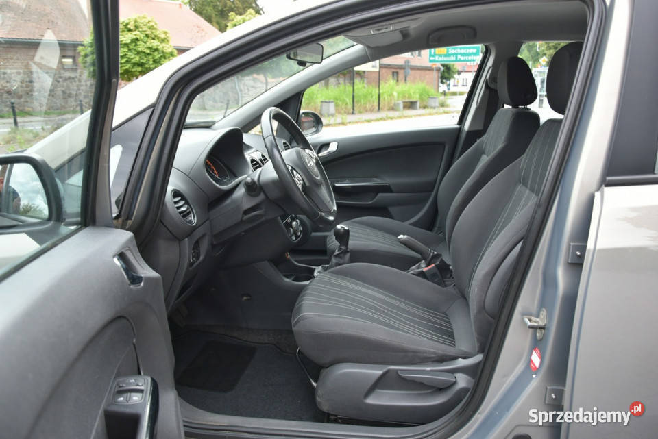 Opel Corsa 12 86 2010r Klima 5drzwi 115tkm D Kampinos
