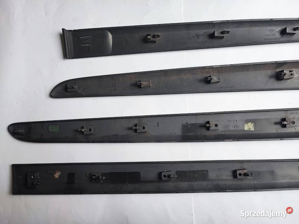 Listwa drzwi Renault Modus lift listwa boczna Lipno