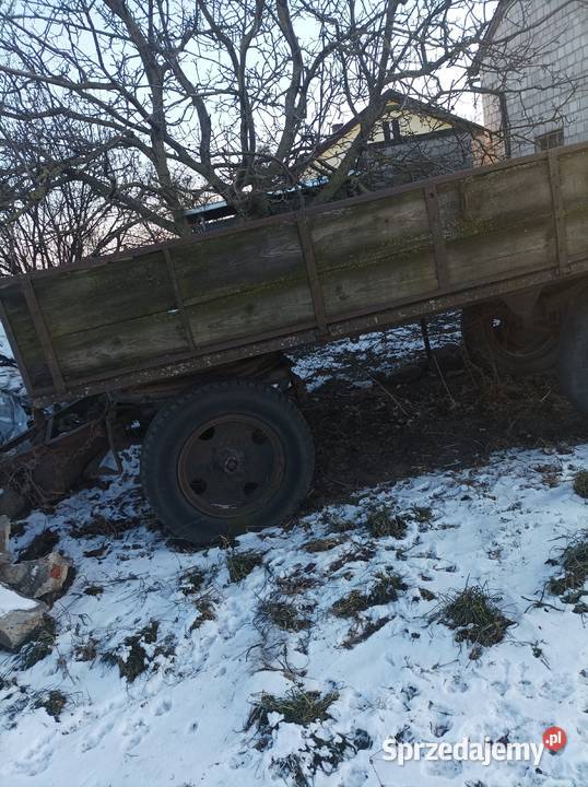 Sprzedam drewnianą przyczepę sztywną Przyczepy rolnicze łódzkie sprzedam