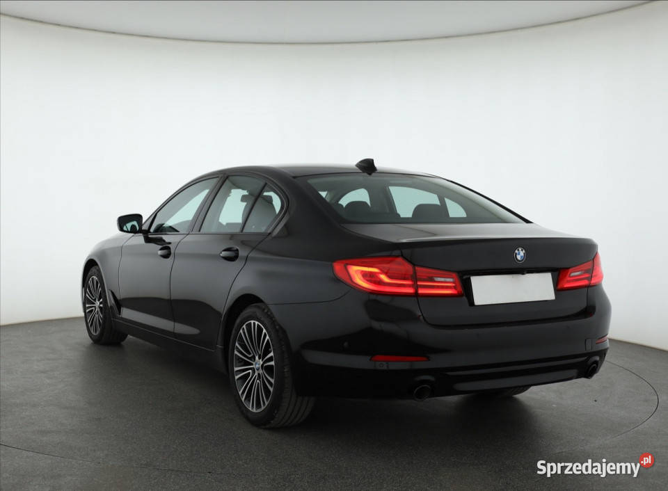 BMW 5 518d nawigacja