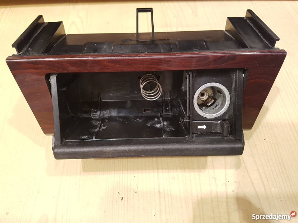 Popielniczka drewno Mercedes W203 Cklasa Wyposażenie wnętrza