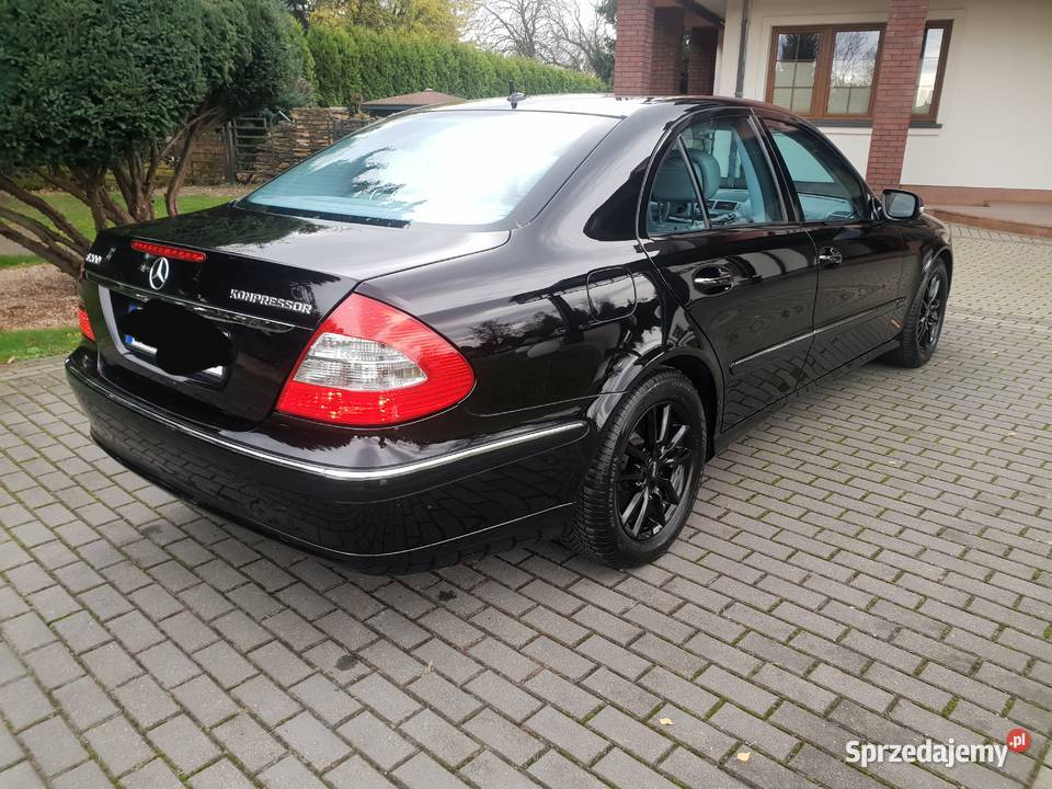 MercedesBenz E200 W211 18 Kompresor LiFt elektrochrom. lusterka boczne Zamość sprzedam