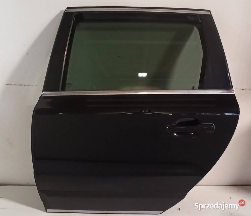 VOLVO XC70 DRZWI LEWY TYŁ 452 dolnośląskie