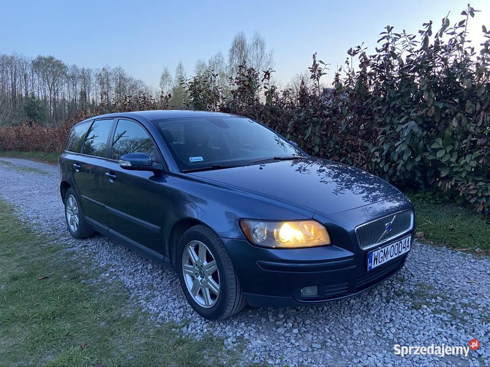 Volvo V50 20 HDI 131 2006r SUPER STAN
