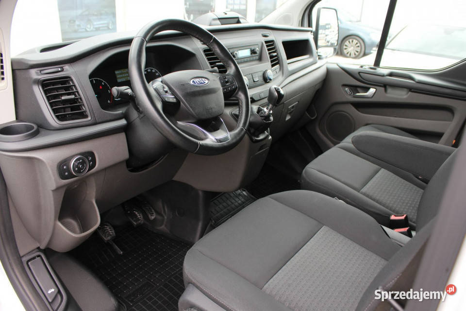 Ford Transit Custom 3osobowy FV23 130 VAT1