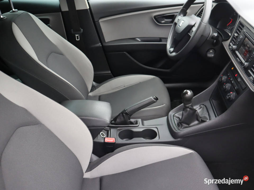 Seat Leon 16 TDI przyciemniane szyby