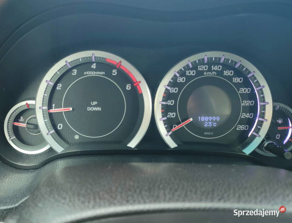 Honda Accord 22 iDTEC 150 Elegance 2011 czujnik zmierzchu Staszów