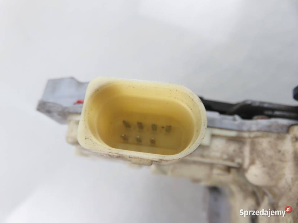 ZAMEK PRAWY PRZEDNI VW PASSAT B6 3C1837016A sprzedam