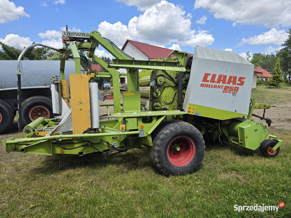 Prasoowijarka CLAAS ROLLANT 250 Roto Cut rotor Owijarki do bel Korpele