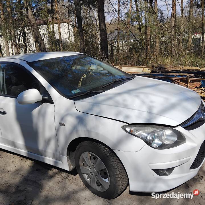 Sprzedam Hyundai i30 2011 z uszkodzonym kujawsko-pomorskie Murowaniec