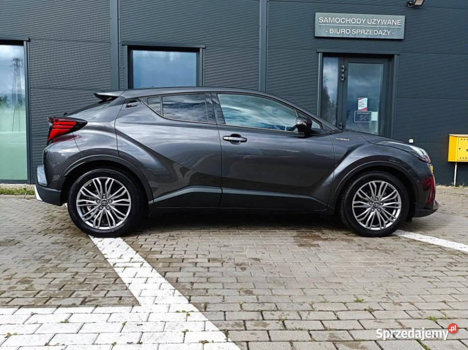 Toyota CHR 2021r SalonPL NISKI PRZEBIEG ElFotel 1987cm3 Kraków sprzedam