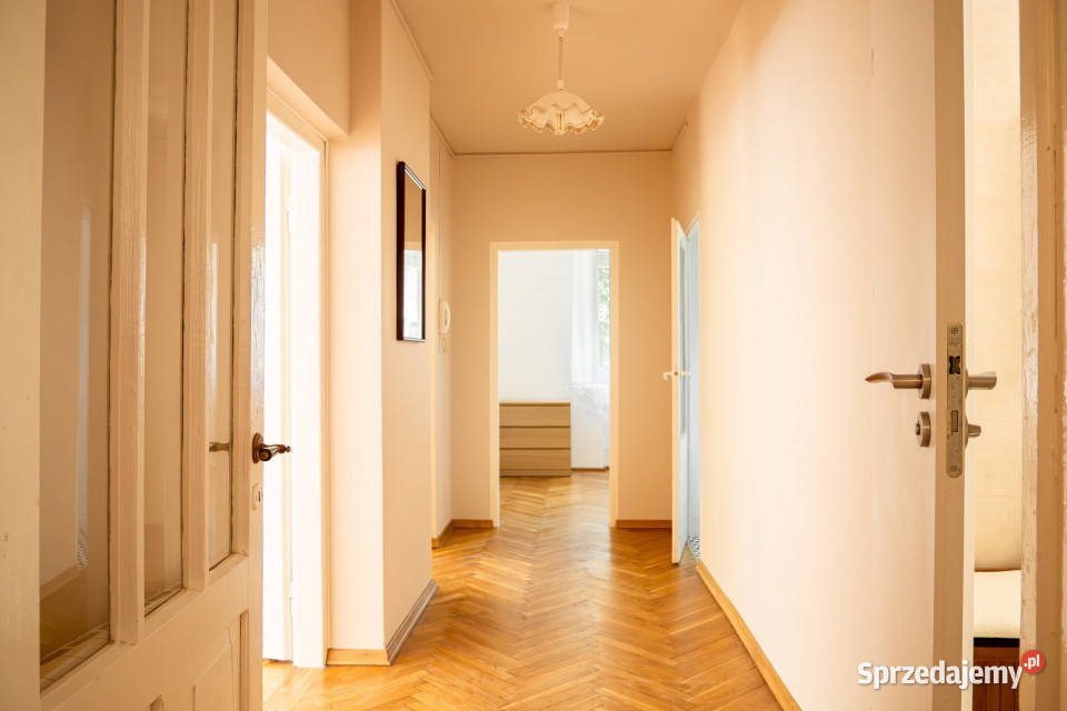 Parter domu 68m2 z balkonem i ogrodem Milanówek sprzedam