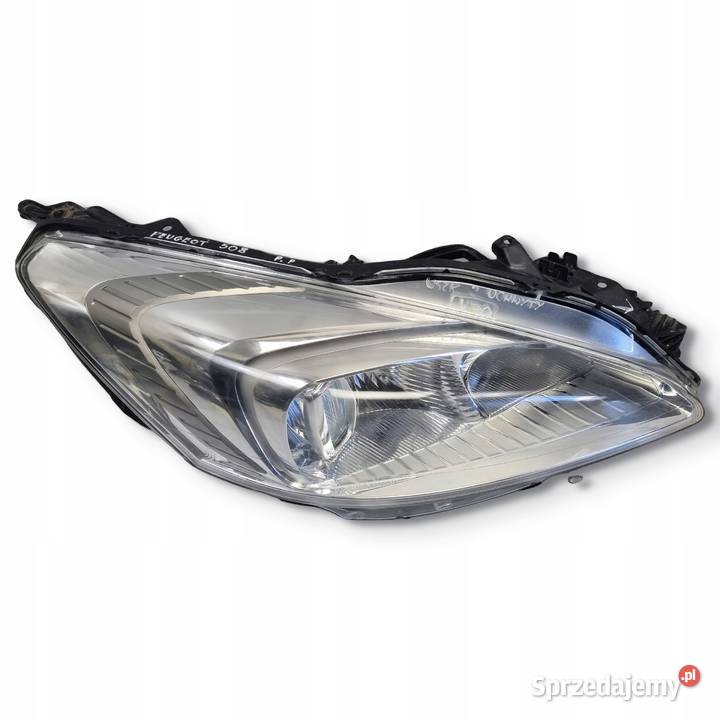 LAMPA PRAWA Peugeot 508 prawy przód przednia Lampy przednie Chełm