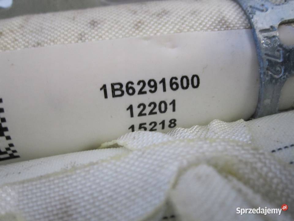 FORD FOCUS MK3 III 12r kurtyna prawa sprzedam