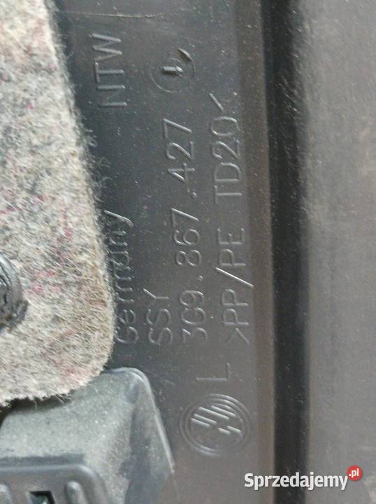 TAPICERKA BOCZEK BAGAŻNIKA LEWY PRAWY TYŁ KOMBI świętokrzyskie