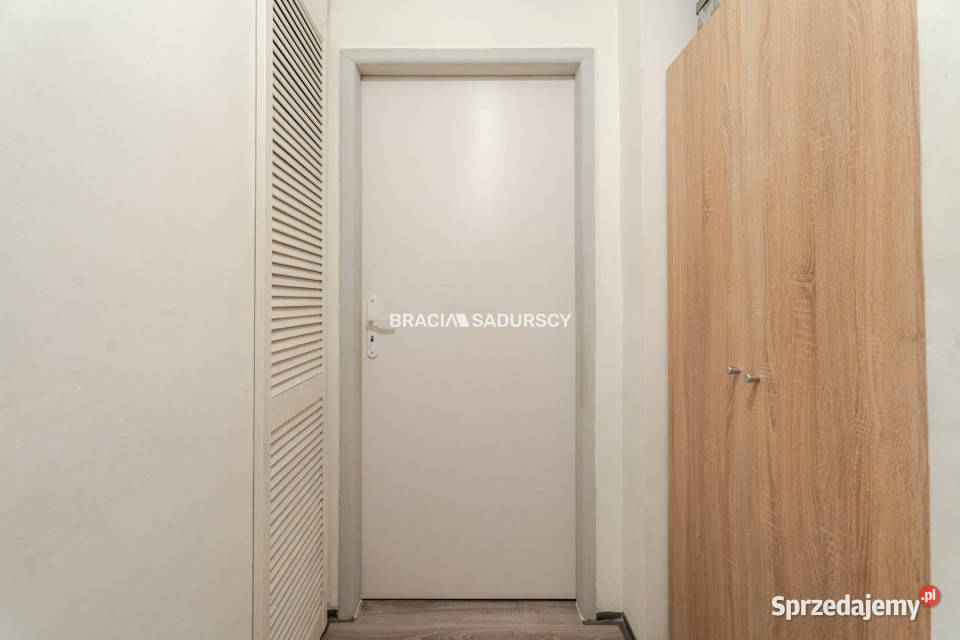 Mieszkanie Kraków Kazimierza Wielkiego 1915m2 1